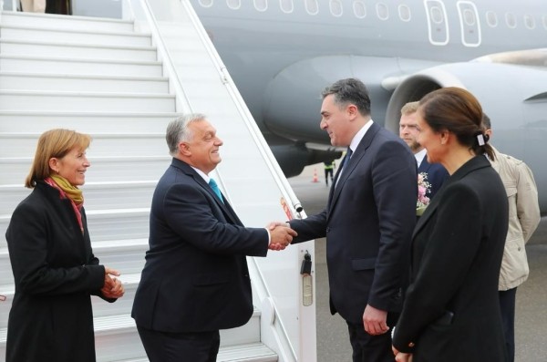 Премьер-министр Венгрии Виктор Орбан ведет переговоры в Тбилиси