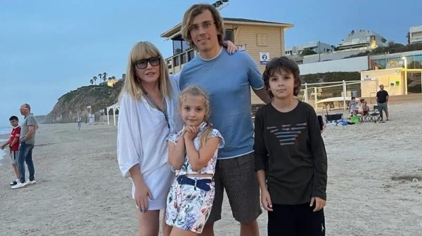 Алла Пугачева уехала из Израиля вместе с детьми – куда на этот раз перебралась певица?