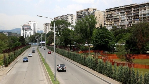 В центре Тбилиси вводятся ограничения для транспорта