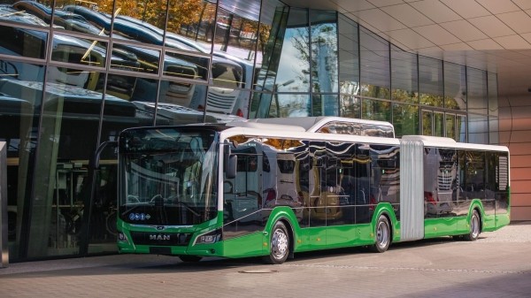 Где в Тбилиси будут курсировать новые 18-метровые автобусы? Где в Тбилиси будут курсировать новые 18-метровые автобусы?