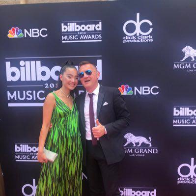 Свадьба в Цинандли, на которой присутствовала президент – совместная жизнь бизнесмена Георгия Рцхиладзе и казашки Аянат Ксенбай, гламурные приемы и венчание (фото) Свадьба в Цинандли, на которой присутствовала президент – совместная жизнь бизнесмена Георгия Рцхиладзе и казашки Аянат Ксенбай, гламурные приемы и венчание (фото)