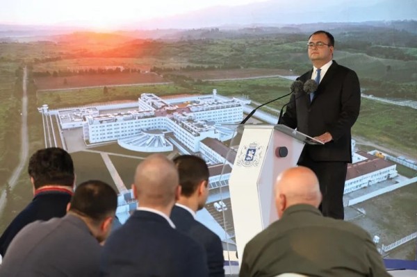 На западе Грузии построили тюрьму с цифровым университетом