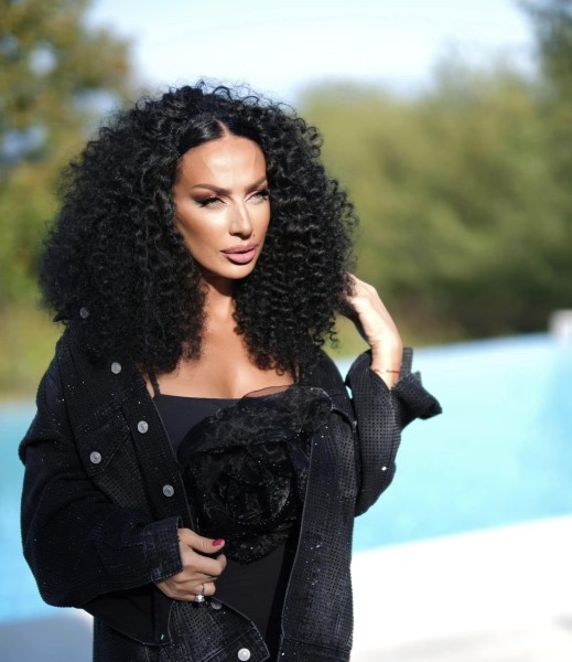 «Эликсир молодости Лелы – Мамулич» - что говорит Каха Мамулашвили о новом клипе и преображении супруги, вызвавшем большой отклик