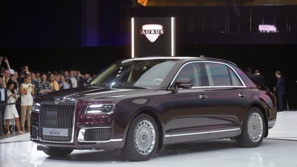 Российские автомобили Aurus начали собирать в ОАЭ