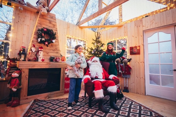 В Тбилиси открылась «Новогодняя деревня». ФОТО.