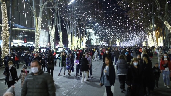 Тбилиси готовится к Новому году – движение транспорта в центре будет ограничено Тбилиси готовится к Новому году – движение транспорта в центре будет ограничено