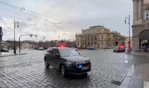 «Он был студентом этого университета, 24-летний молодой человек» - что происходило во время атаки на университет в Праге и что пишут СМИ о нападавшем (фото)