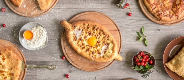 Кулинарные итоги года – хачапури, кучмачи и хинкали в рейтинге самой вкусной еды TasteAtlas