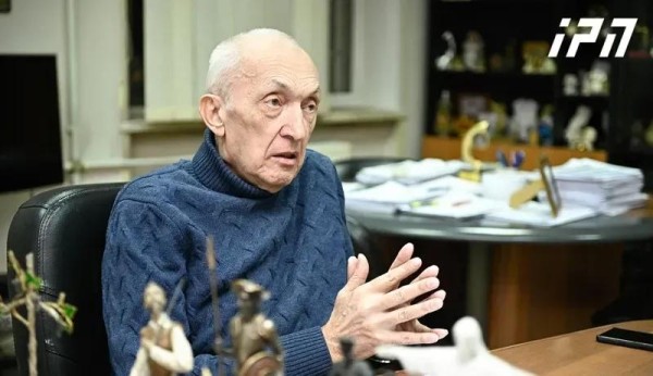 "Абсолютно нечего паниковать" - Тенгиз Церцвадзе "Абсолютно нечего паниковать" - Тенгиз Церцвадзе