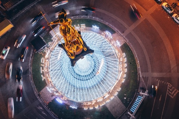 Forbes рекомендует встречать Новый год в Тбилиси Forbes рекомендует встречать Новый год в Тбилиси