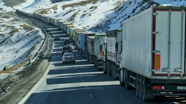 Верхний Ларс сегодня: открыто движение для грузовиков