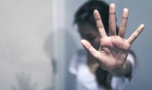 Харассмент в школе на западе Грузии: педагог приставал к учительнице