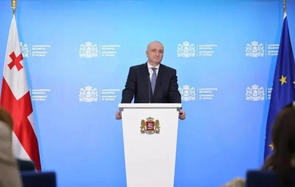 Зураб Азарашвили - В стране циркулирует обычный сезонный грипп, мы не видим оснований для паники