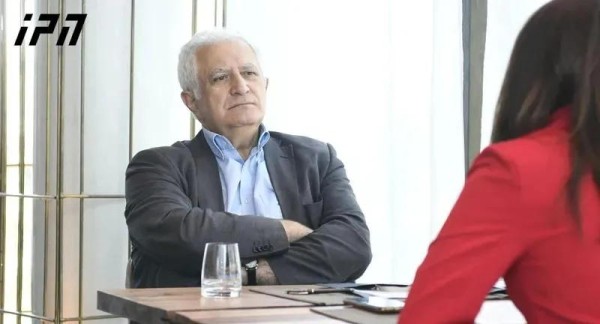 Амиран Гамкрелидзе – В настоящее время циркулируют около 15 типов вирусов, из них особого внимания заслуживают 3, в том числе т.н. свиной грипп Амиран Гамкрелидзе – В настоящее время циркулируют около 15 типов вирусов, из них особого внимания заслуживают 3, в том числе т.н. свиной грипп