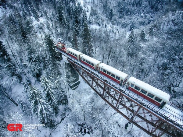 Поезд «кукушка» в Боржоми остановлен четыре года. Запуск пока не планируется
