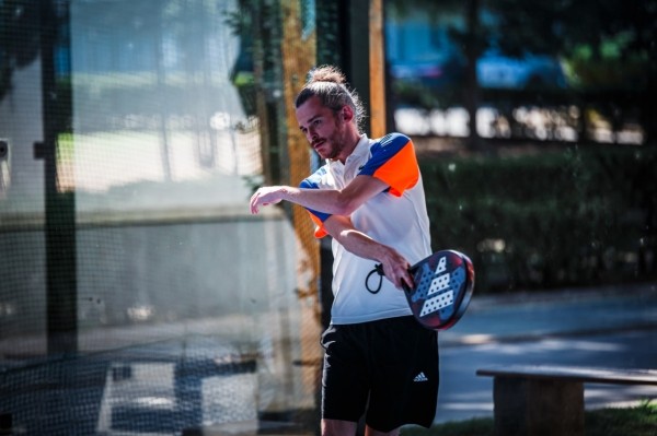 Тбилиси начинает активно играть в падел: число кортов растет