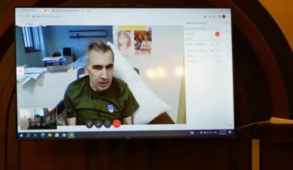 «Насмешка олигарха» — Саакашвили прокомментировал назвал рокировку «Грузинской мечты»