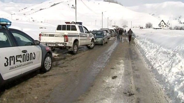 Верхний Ларс сегодня: дорогу открыли для легковушек 