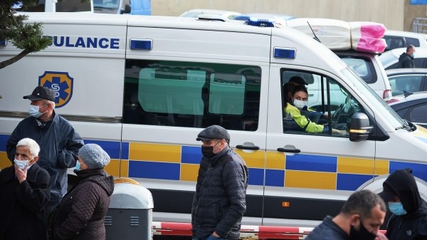 Вирус гриппа атакует – обращаемость пациентов в клиники в Грузии растет Вирус гриппа атакует – обращаемость пациентов в клиники в Грузии растет