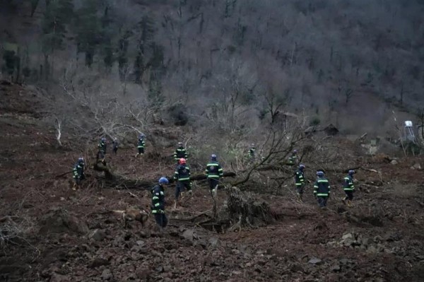 Что вызвало оползень в Нергеети  и каковы первичные данные - Национальное агентство окружающей среды распространяет заявление Что вызвало оползень в Нергеети  и каковы первичные данные - Национальное агентство окружающей среды распространяет заявление