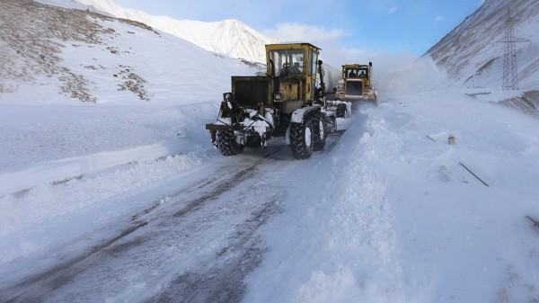 Верхний Ларс сегодня: открыта дорога для грузовиков Верхний Ларс сегодня: открыта дорога для грузовиков
