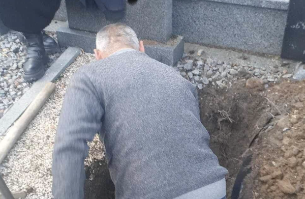 В Грузии раскрыли предполагаемый факт продажи новорожденного спустя более чем четыре десятилетия В Грузии раскрыли предполагаемый факт продажи новорожденного спустя более чем четыре десятилетия