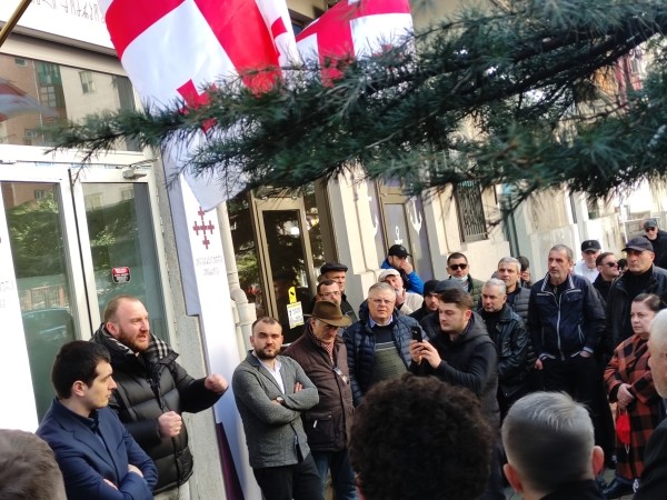 Судебные приставы грозят арестовать счета «Консервативного движения»