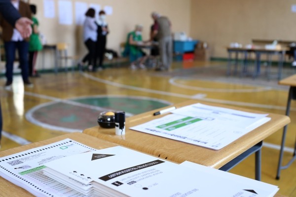 Молодежь в Грузии разочарована перед парламентскими выборами — NDI Молодежь в Грузии разочарована перед парламентскими выборами — NDI