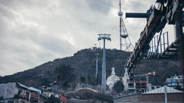 Канатная дорога с проспекта Руставели в парк Мтацминда – Каладзе проверил ход работ