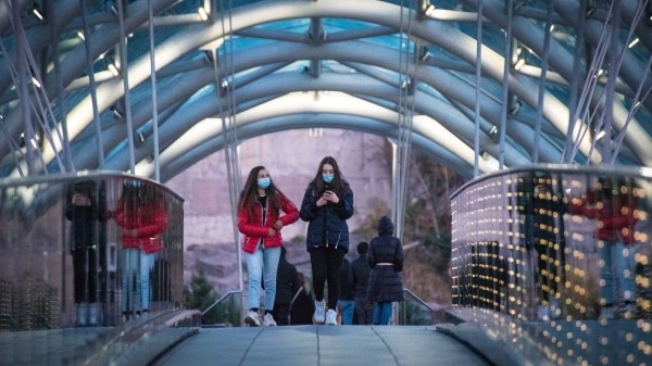 "Этот день – напоминание о вызовах" – жительниц Грузии поздравили с 8 Марта 