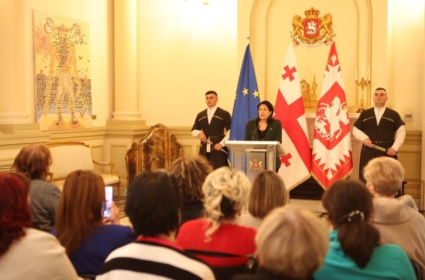 Президент Грузии назвала «позором страны» проблему насилия в отношении женщин