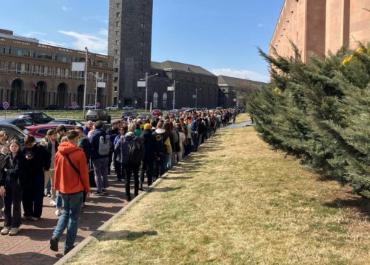 Путин проиграл на избирательных участках в Ереване — Даванкову помогли экспаты из Грузии