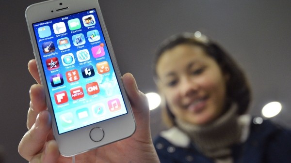 Абоненты мобильной связи в Грузии могут "забанить" SMS-рекламу