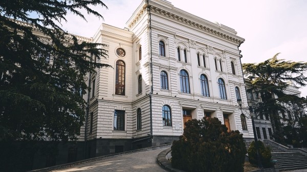 Изменения в вузах Грузии: где можно учиться три года вместо четырех?