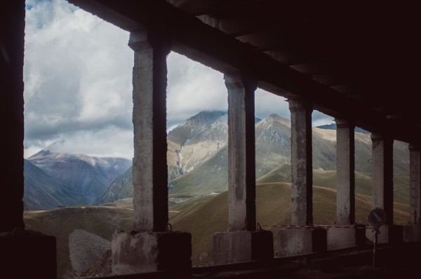 На 4,5 км новой дороги к границе с РФ потратят 225 млн лари – власти Грузии ищут подрядчиков На 4,5 км новой дороги к границе с РФ потратят 225 млн лари – власти Грузии ищут подрядчиков