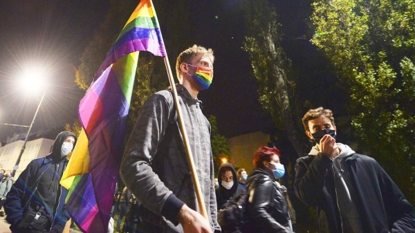 Поддерживаете ли вы запрет ЛГБТ*-пропаганды в Грузии?