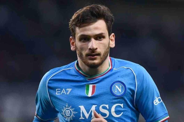 Кварацхелия в «Барселоне»? - По данным испанского издания, каталонский клуб перешел к активным действиям: каковы шансы, что мы увидим грузинскую звезду в «Барсе»?