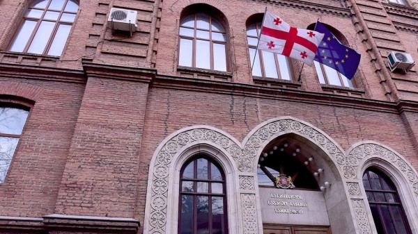 Гражданам Украины продлили срок безвизового пребывания в Грузии до трех лет Гражданам Украины продлили срок безвизового пребывания в Грузии до трех лет