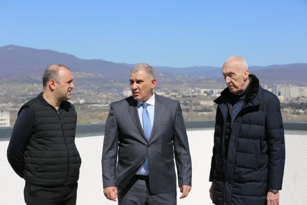 Минздрав показал новую инфекционную больницу в Тбилиси