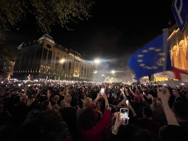Народный защитник Грузии предостерег полицию от разгона мирного митинга Народный защитник Грузии предостерег полицию от разгона мирного митинга