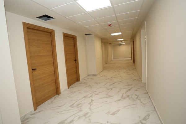 Минздрав показал новую инфекционную больницу в Тбилиси