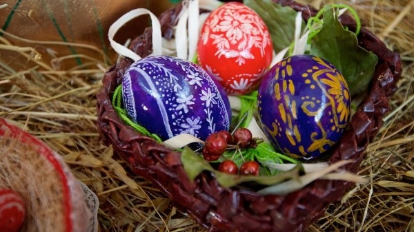 Сколько яиц можно съесть на Пасху без вреда для здоровья? Ответ специалиста