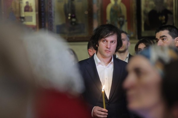 Премьер Грузии объяснил просьбой Патриархии объявление 17 мая выходным днем