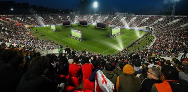 Большие экраны на стадионе Михаила Месхи – Вместе поболеем за нашу сборную на чемпионате Европы! Большие экраны на стадионе Михаила Месхи – Вместе поболеем за нашу сборную на чемпионате Европы!