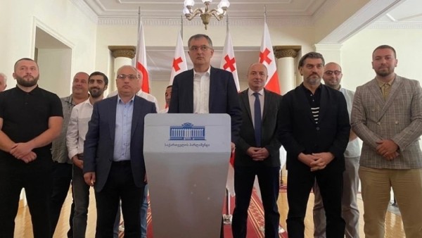 «Сила народа» призвала правительство Грузии обдумать допуск в страну политиков из ЕС и США