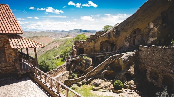 Давид-Гареджи – грузинский Иерусалим с чудотворным камнем из Святой земли Давид-Гареджи – грузинский Иерусалим с чудотворным камнем из Святой земли