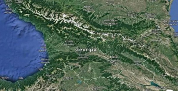 В результате сильных толчков в нескольких домах появились трещины – какую информацию распространяет Служба чрезвычайных ситуаций о землетрясении в Они