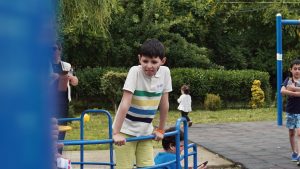 YOLO поддержала «Первый шаг» в праздновании Дня защиты детей ярким фестивалем YOLO поддержала «Первый шаг» в праздновании Дня защиты детей ярким фестивалем