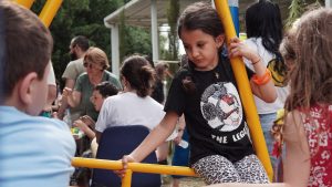 YOLO поддержала «Первый шаг» в праздновании Дня защиты детей ярким фестивалем YOLO поддержала «Первый шаг» в праздновании Дня защиты детей ярким фестивалем