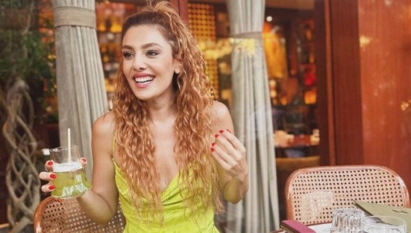 «Я сделала тест ДНК, я на 100% грузинка» - красавица-звезда турецкого шоу-бизнеса оказалась грузинкой: что известно о популярной актрисе «Я сделала тест ДНК, я на 100% грузинка» - красавица-звезда турецкого шоу-бизнеса оказалась грузинкой: что известно о популярной актрисе